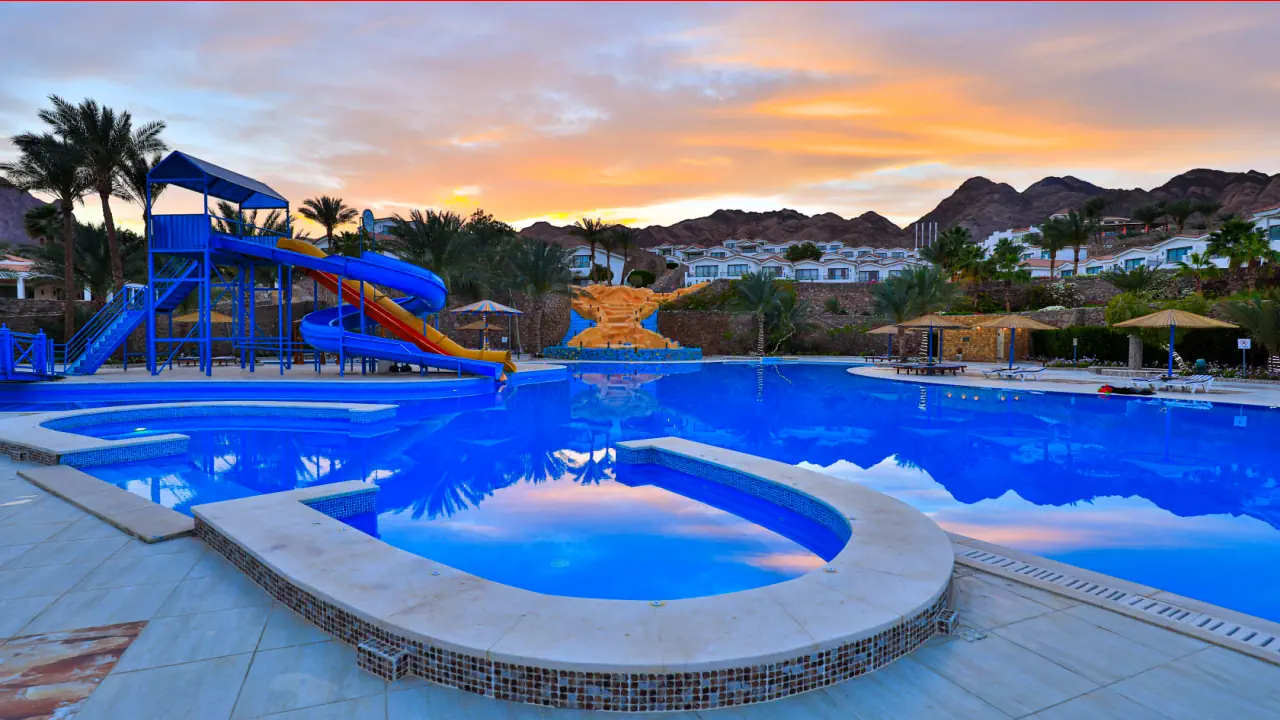 الفندق إيكوتيل دهب باى فيو - دهب